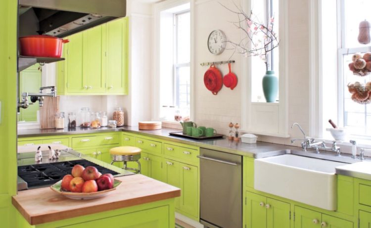 Green Kitchen Cabinets Ideas