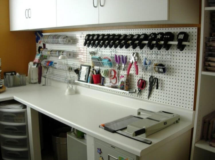 Do-It-Yourself Pegboard