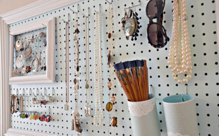 DIY Pegboard