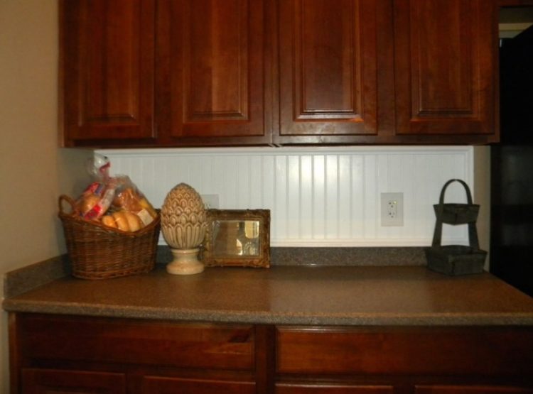 19 Beadboard Backsplash Ideas To Make Stunning Kitchen Room