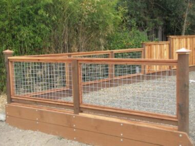 17 Awesome Hog Wire Fence Design Ideas For Your Backyard