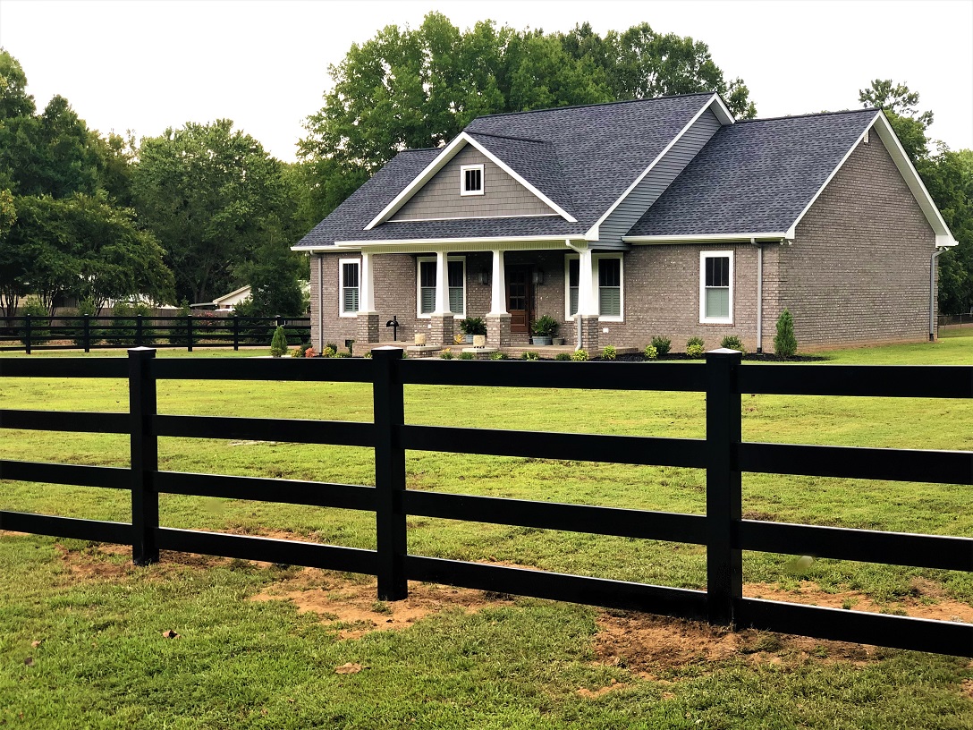 4-Rail Black Vinyl Fence