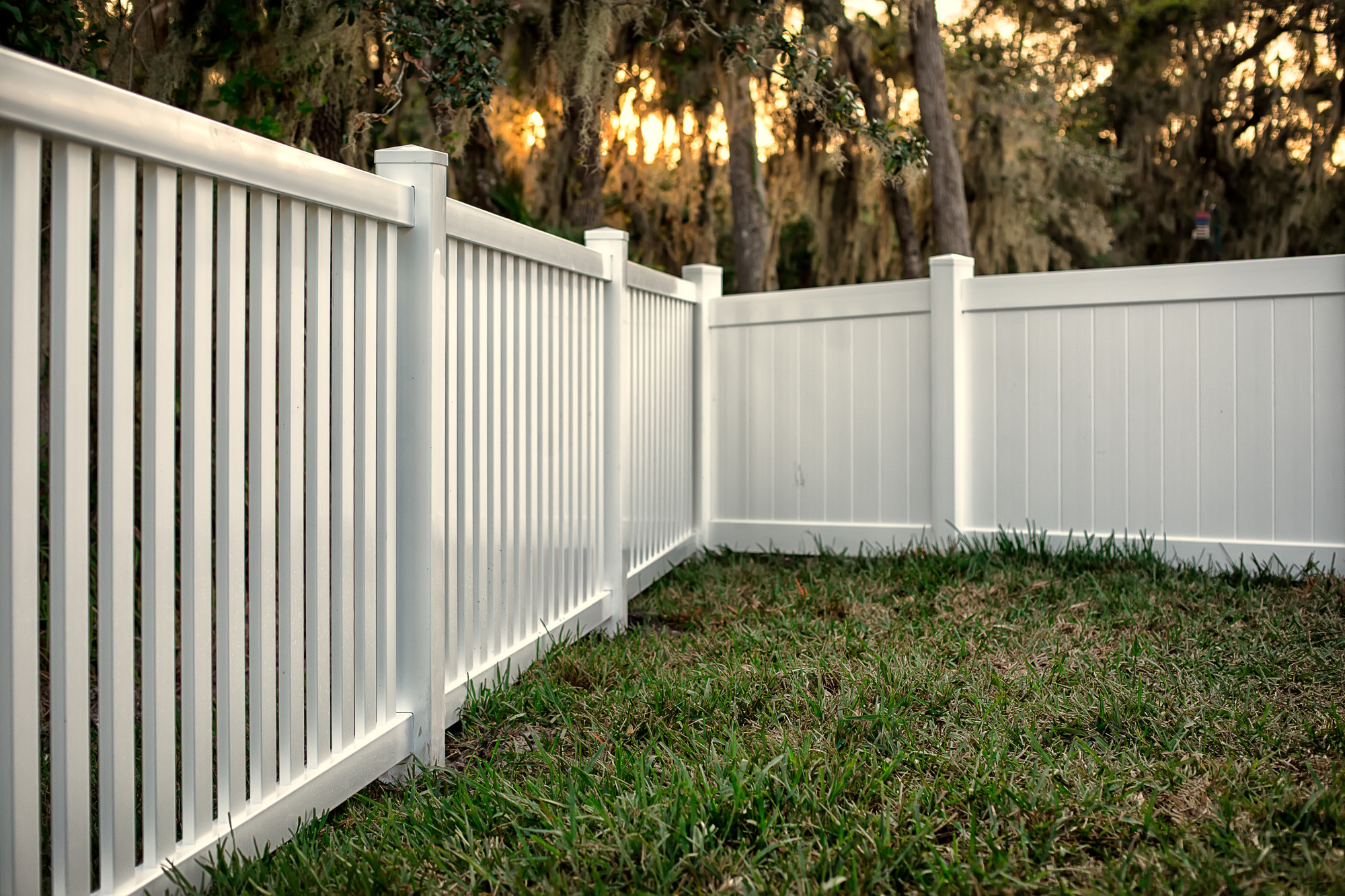 Vinyl Fence Semi Privacy